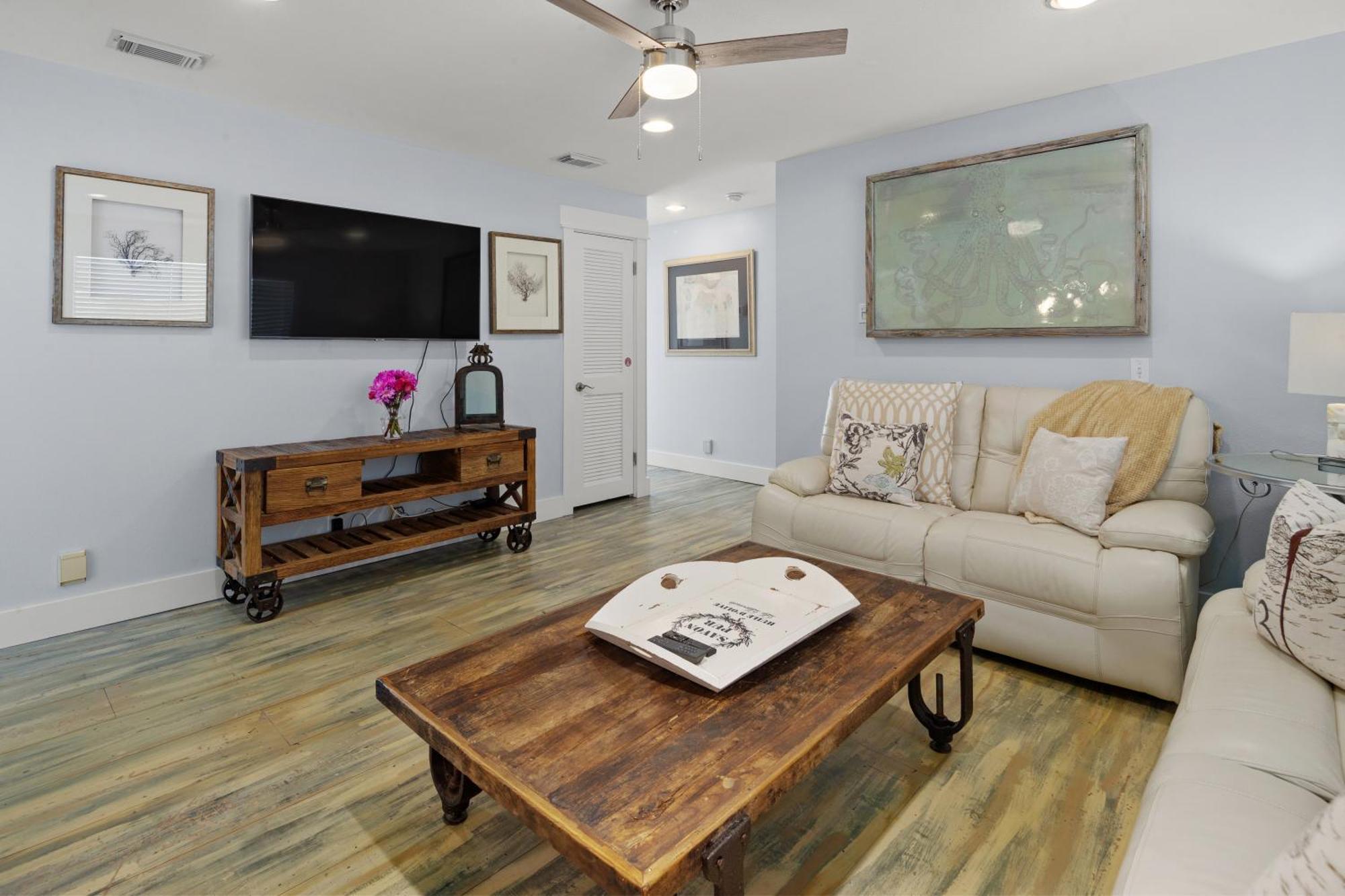 Luxury Gulf Front Property! Directly On The Beach! Sleeps 15! Panama City Beach Kültér fotó